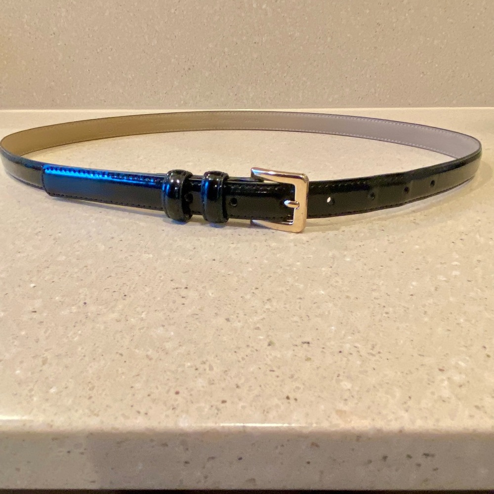 Loft Thin Patent Leather Black and Gold Belt Size L